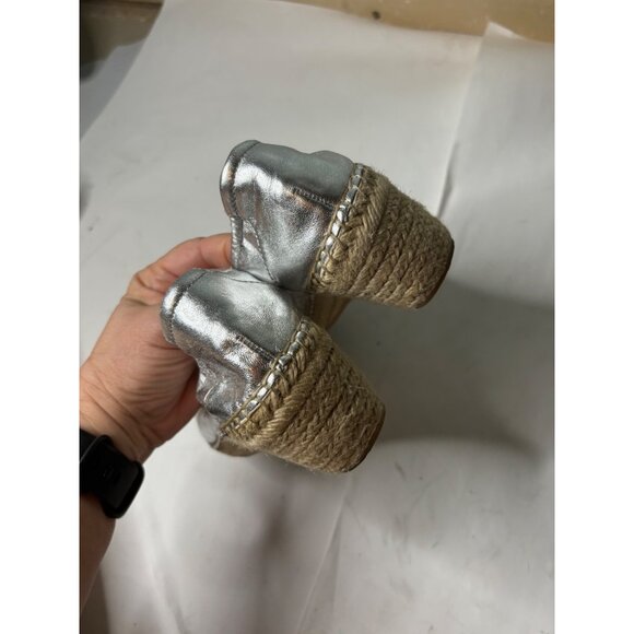Tignanello TGNAIF3 Wedge Espadrilles Tan Silver Size 6.5M Peep Toe Comfort - Picture 7 of 10